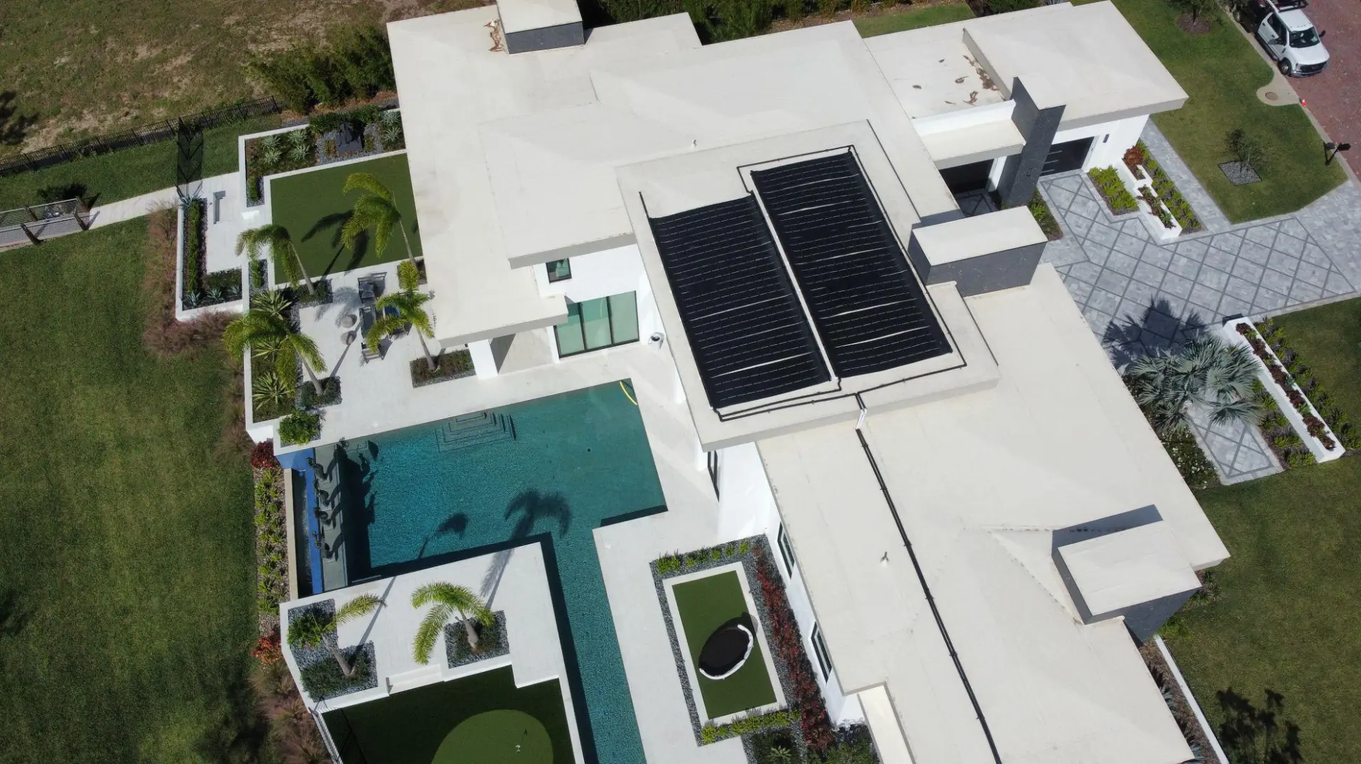 Aerial view of a commercial rooftop solar thermal array